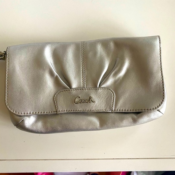 Coach Clutch bag - Picture 1 of 3